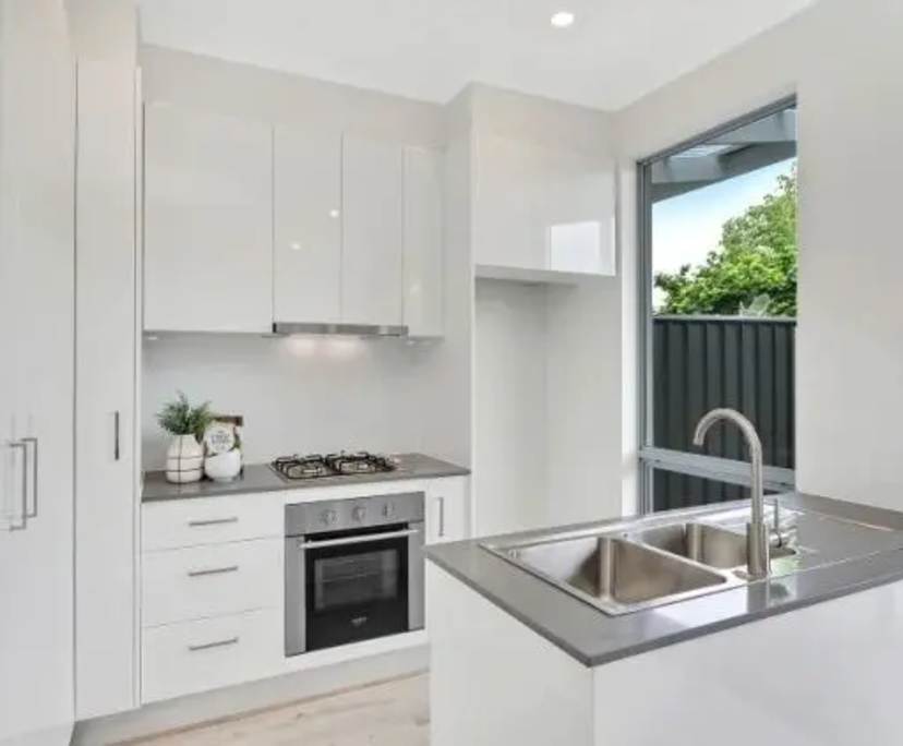 Unfurnished room in a share house