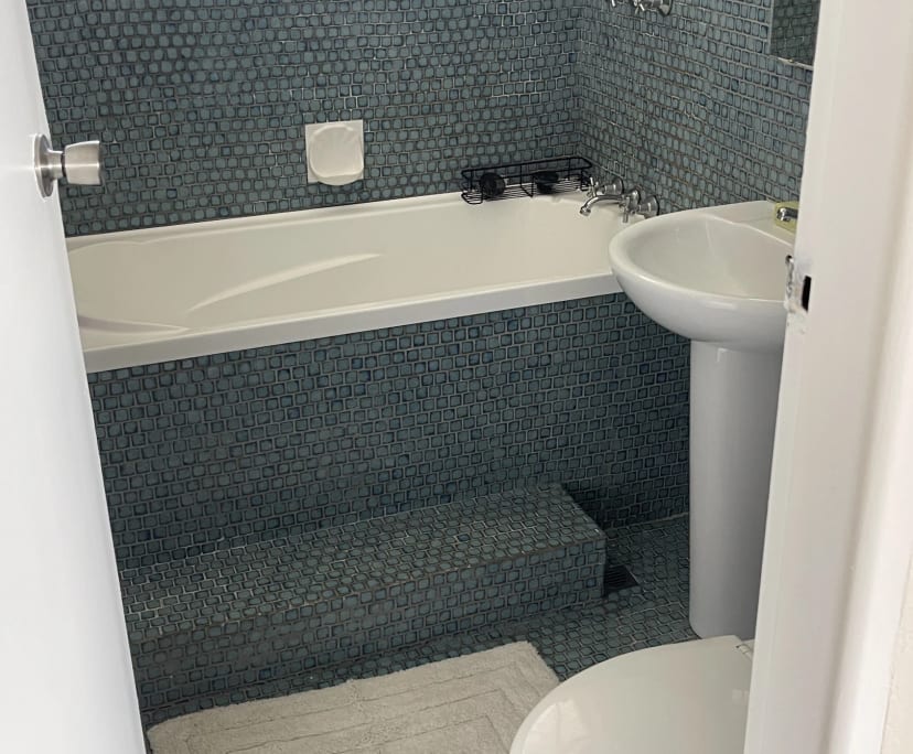 $450, Flatshare, 2 bathrooms, Manly NSW 2095