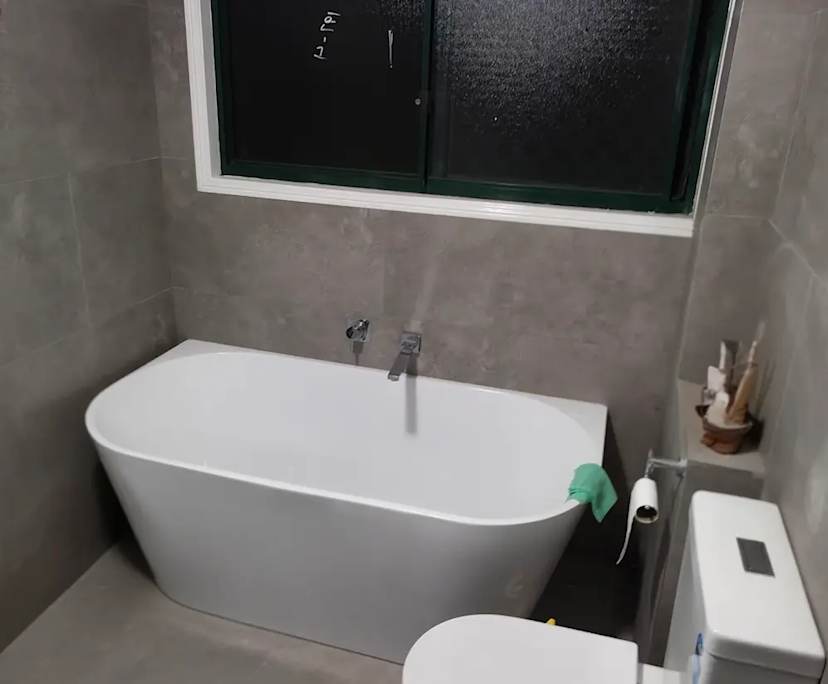 Furnished room with ensuite in a share house