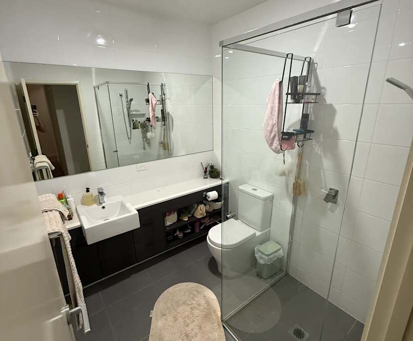 Unfurnished room in a share house