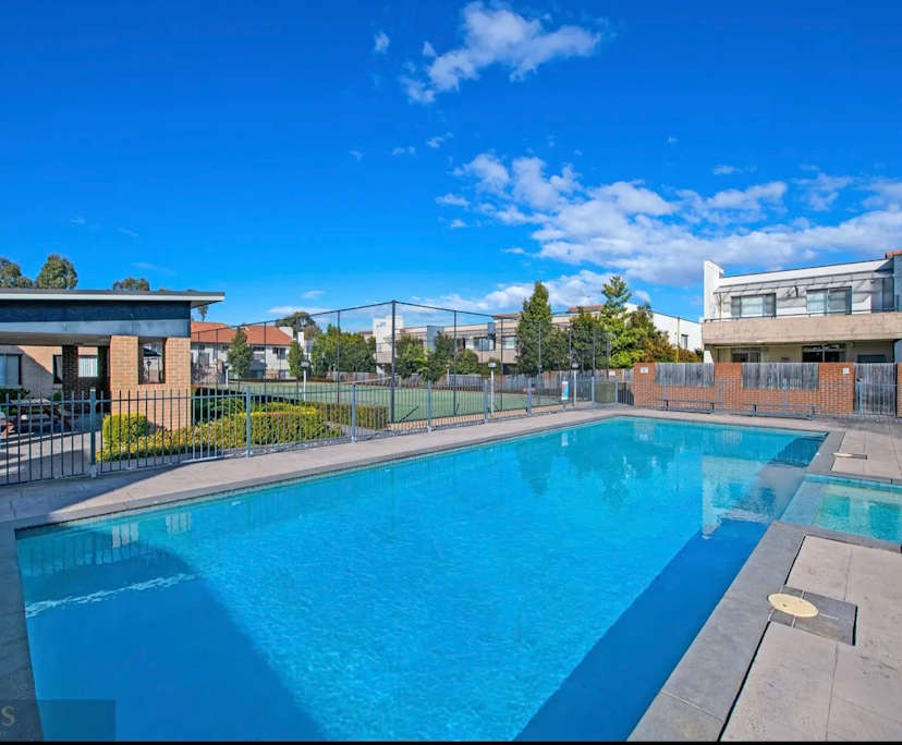 $300, Flatshare, 2 bathrooms, Parklea NSW 2768