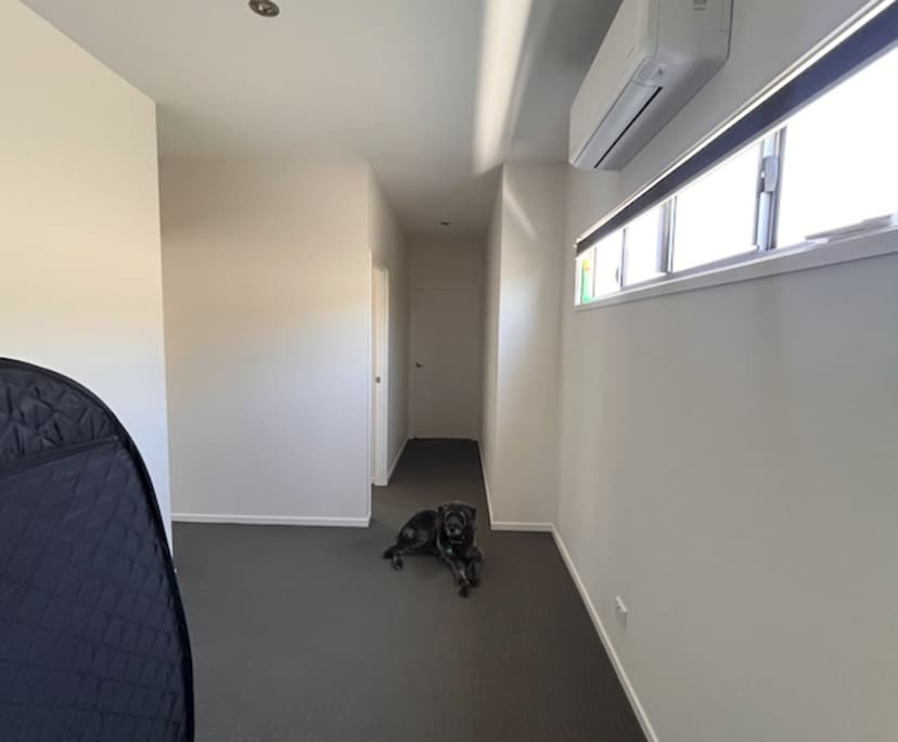 $350, Share-house, 3 bathrooms, Mountain Creek QLD 4557