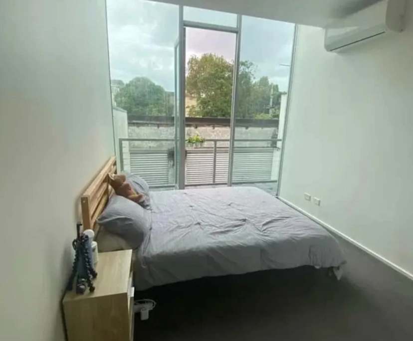 $325, Flatshare, 2 bathrooms, Richmond VIC 3121