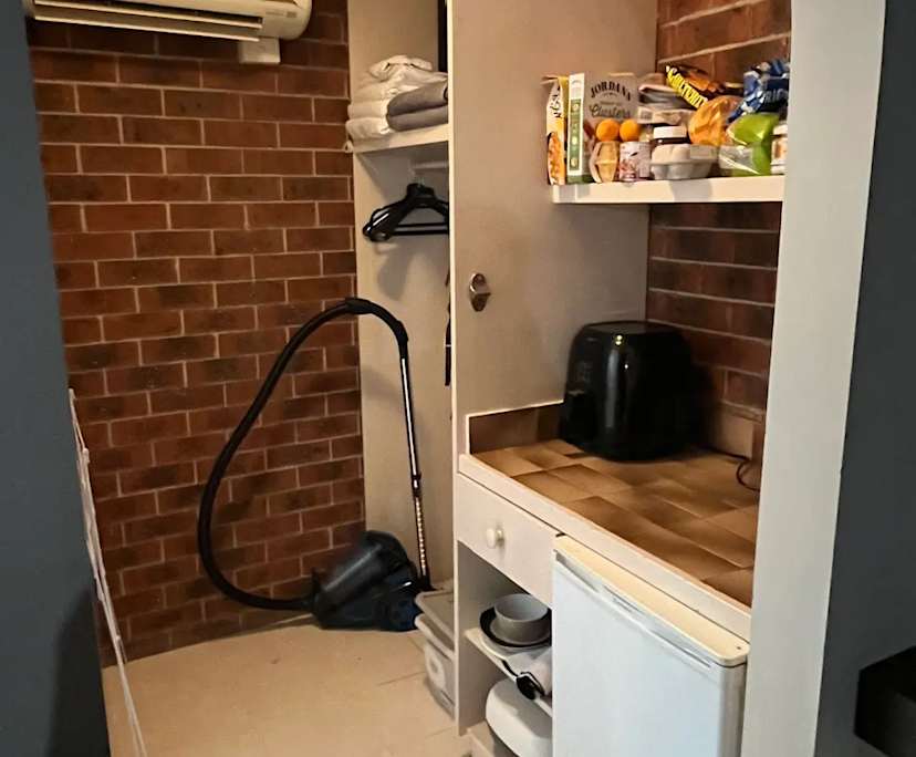$370, Studio, 1 bathroom, Oakleigh VIC 3166