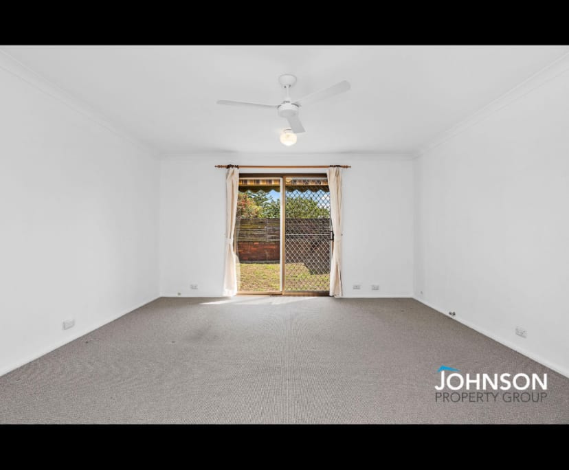 Unfurnished room in a share house