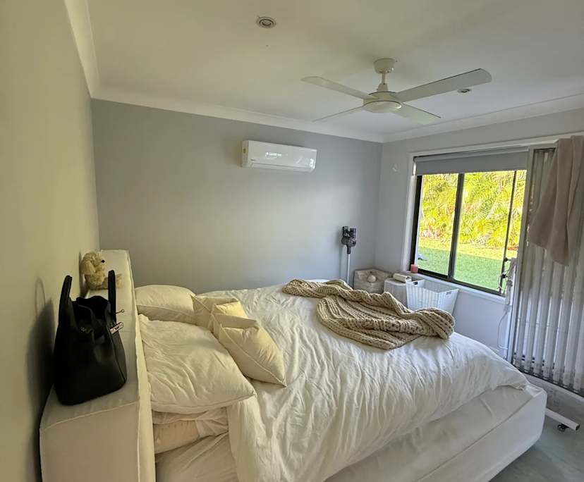 Unfurnished room in a share house