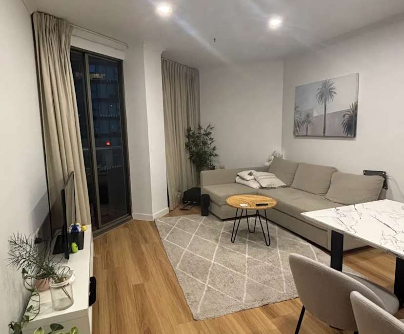 Furnished room in a flatshare