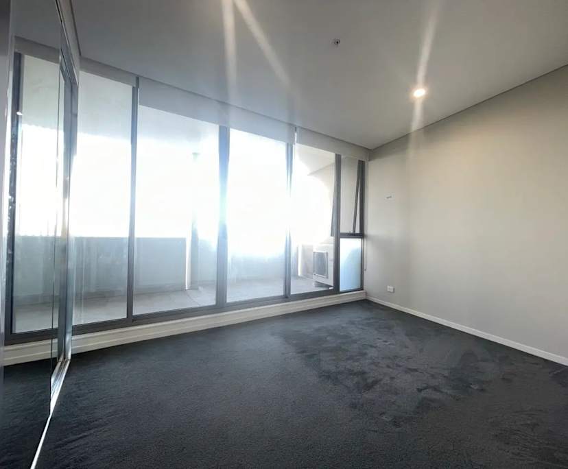 $1,300, Whole-property, 2 bathrooms, Zetland NSW 2017
