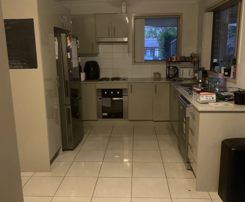 Unfurnished room in a share house