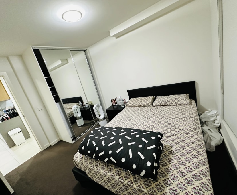 Room in a share house