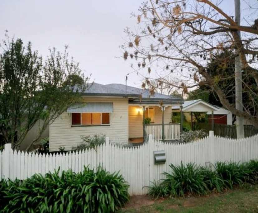 propertyImage