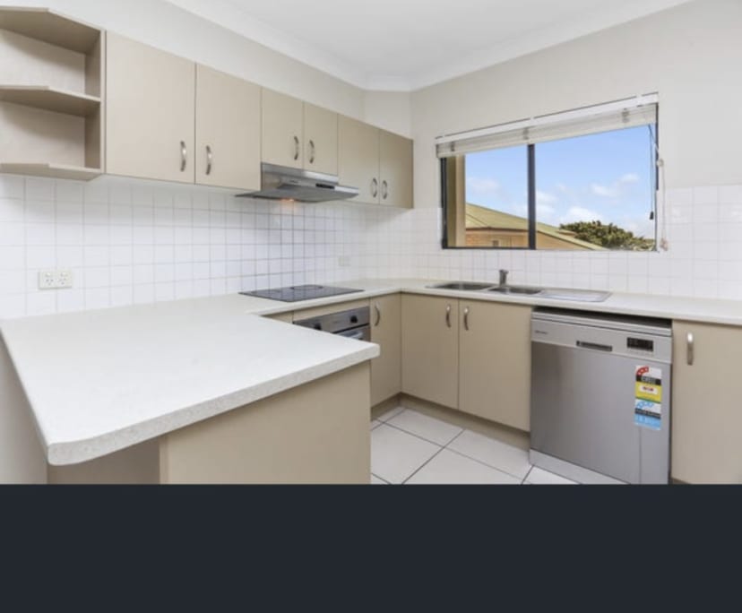 Unfurnished room with own bathroom