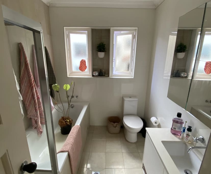 $320, Flatshare, 3 bathrooms, Rose Bay NSW 2029