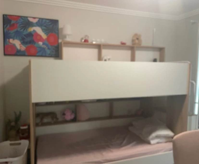 Furnished room in a share house