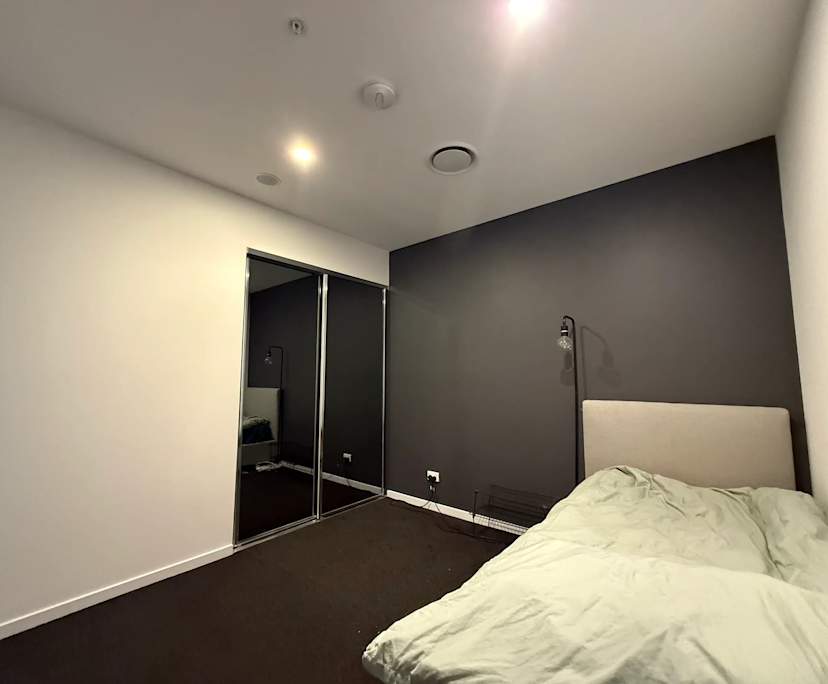 $220, Flatshare, 3 bathrooms, Biggera Waters QLD 4216