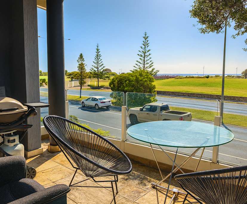 $450, Share-house, 3 bathrooms, St Kilda VIC 3182