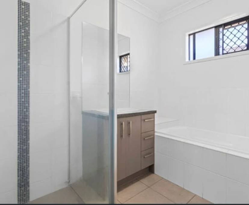 Furnished room with own bathroom