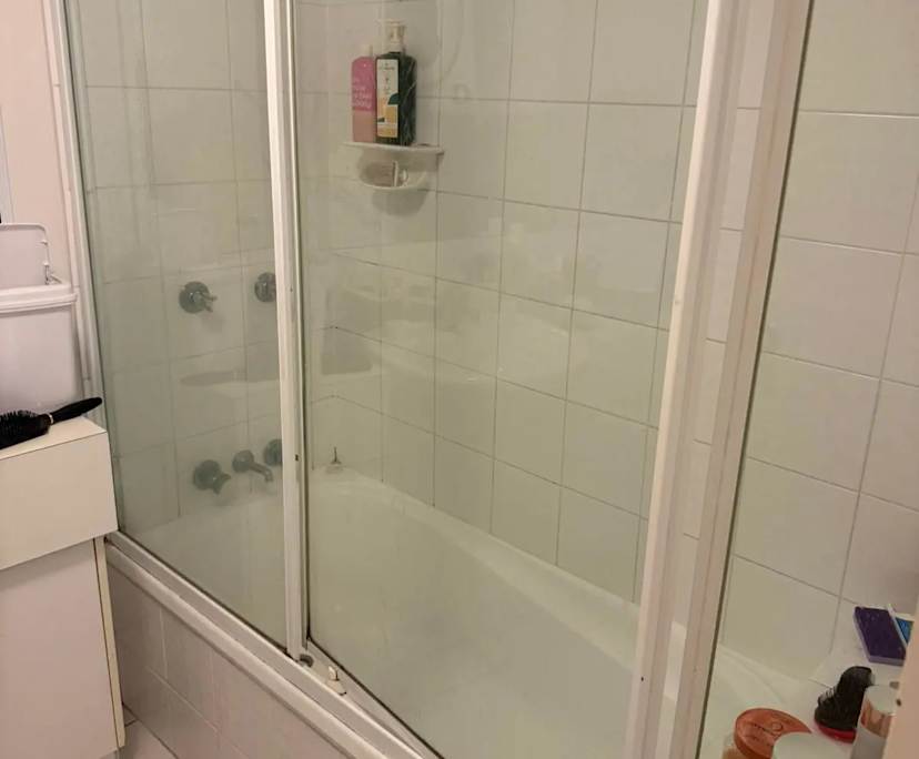 Furnished room with own bathroom