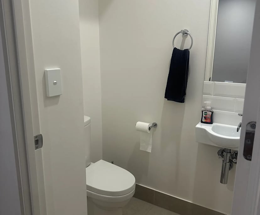 $290, Flatshare, 3 bathrooms, Sippy Downs QLD 4556