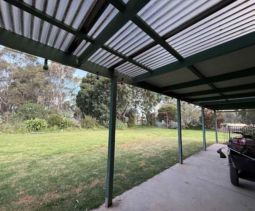 $180, Share-house, 3 bathrooms, Kialla West VIC 3631