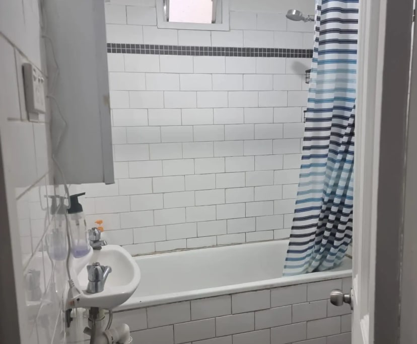 $305, Share-house, 4 bathrooms, Surry Hills NSW 2010