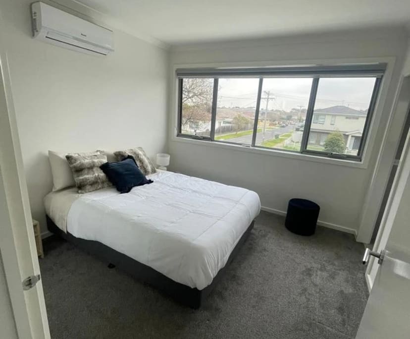 Furnished room with own bathroom