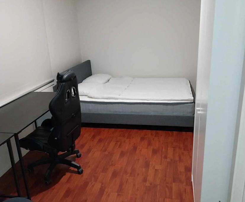 Furnished room with ensuite in a share house