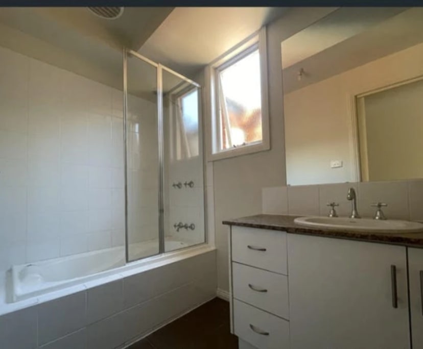 Unfurnished room in a share house