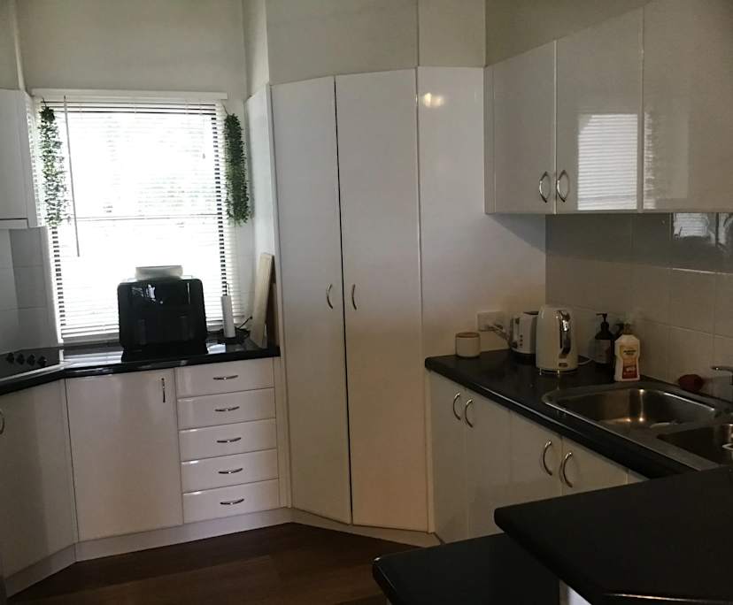 $330, Flatshare, 2 bathrooms, Cannonvale QLD 4802