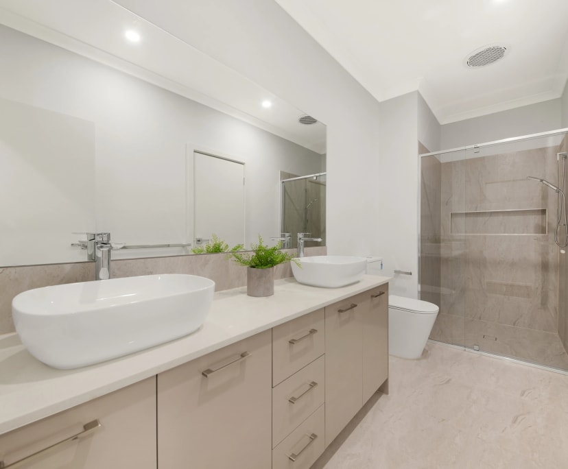 $185, Share-house, 3 bathrooms, Rockbank VIC 3335