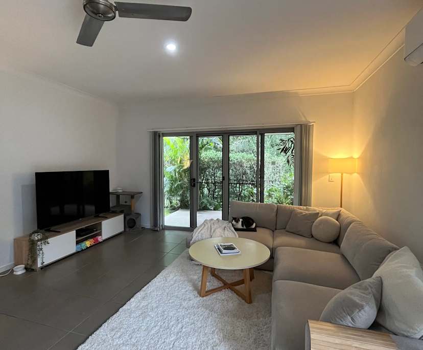 Unfurnished room in a share house