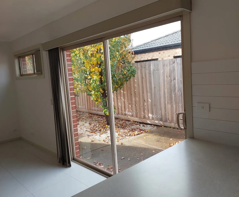 Room for Rent in Kurunjang, Melbourne 180, Unfurn...