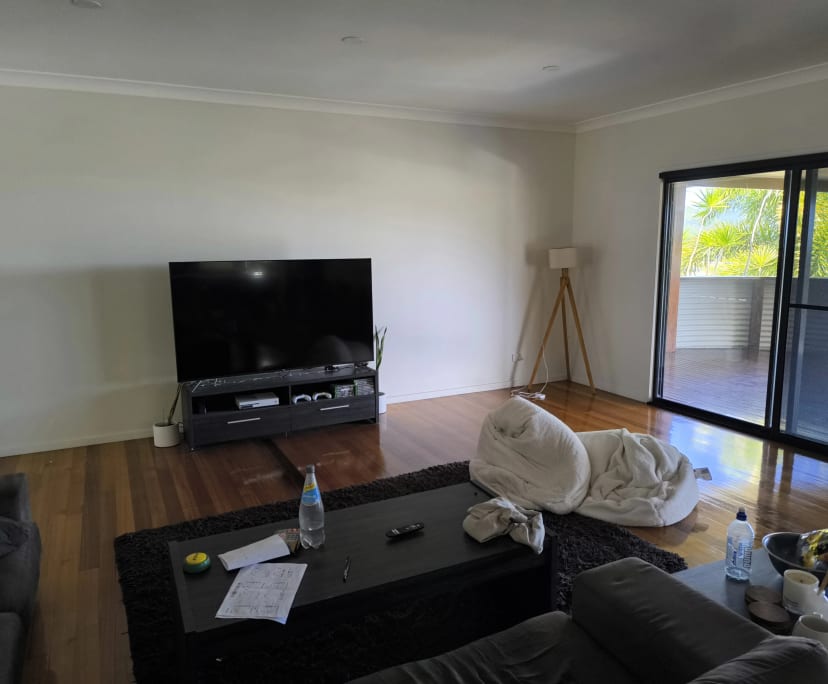 $300, Share-house, 4 bathrooms, Cannonvale QLD 4802