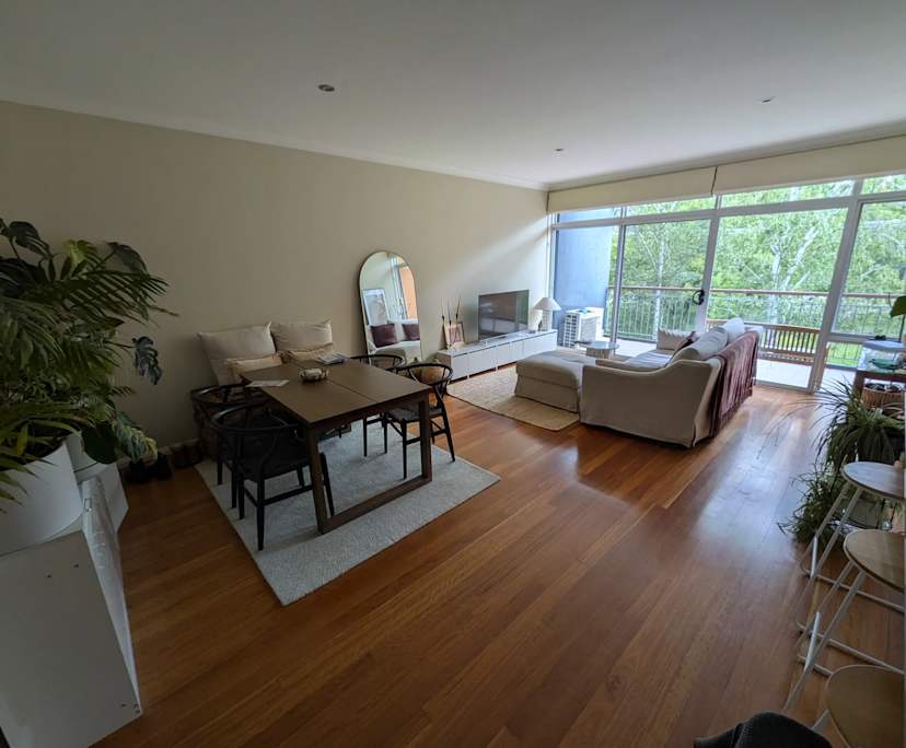 Unfurnished room with own bathroom