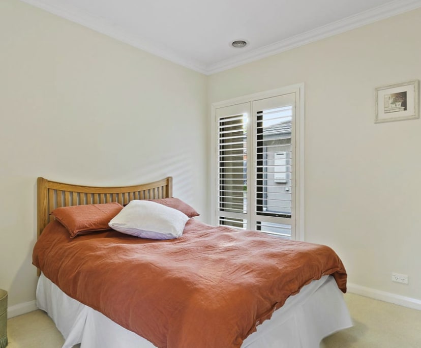 Room for Rent in Nunawading, Melbourne 300, Furni...