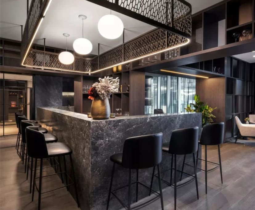 $1,300, Whole-property, 2 bathrooms, Melbourne VIC 3000