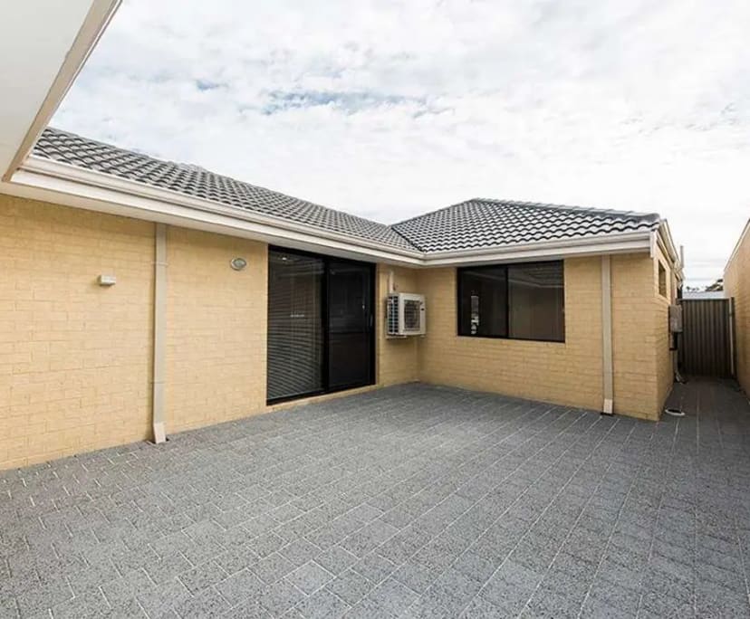 Room for Rent in South Yunderup, WA 250, Flexible...