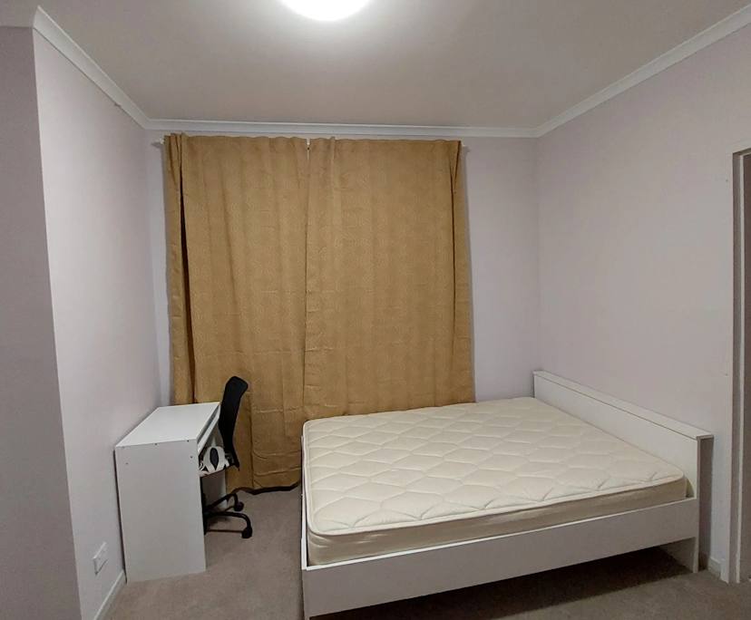 $450, Share-house, 3 bathrooms, Langford WA 6147