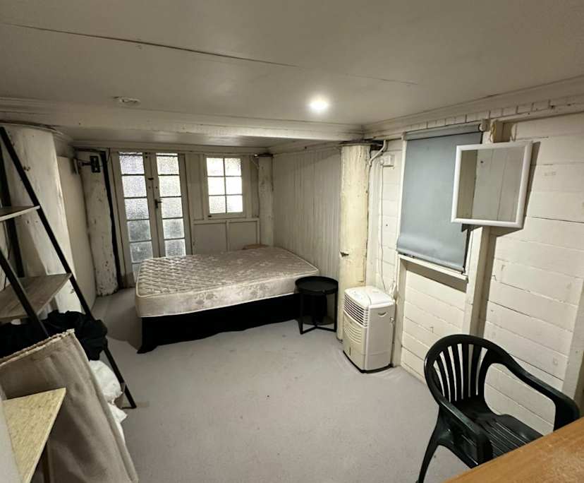 $190, Share-house, 6 bathrooms, Parramatta Park QLD 4870