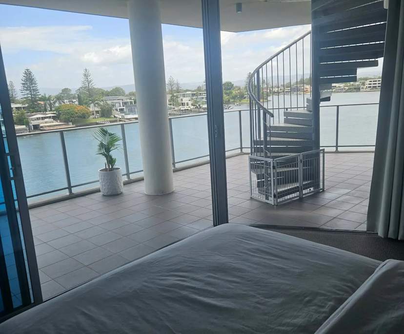 $600, Flatshare, 2 bathrooms, Surfers Paradise QLD 4217