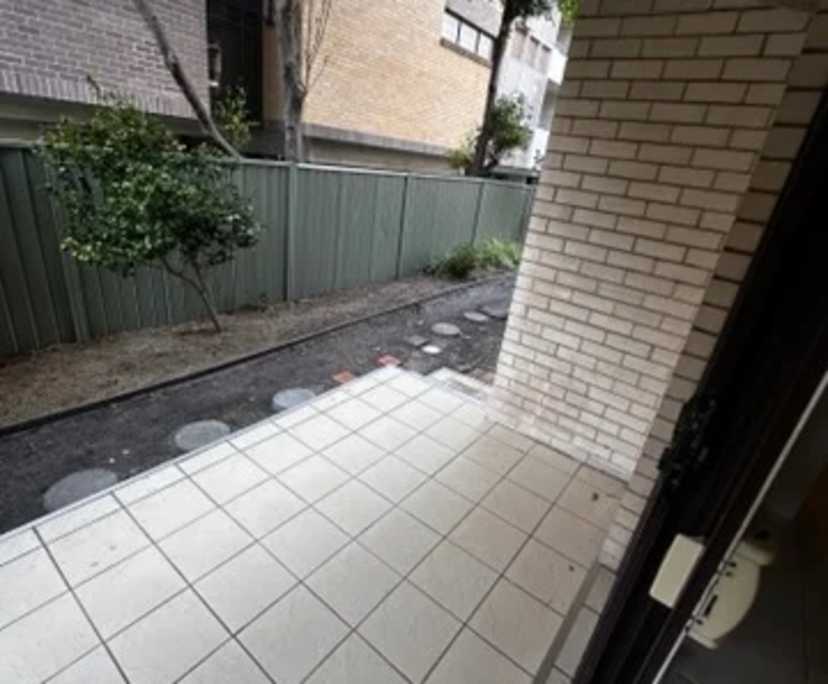 $600, Whole-property, 2 bathrooms, Wollongong NSW 2500