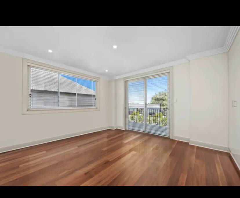 Room with ensuite in a share house