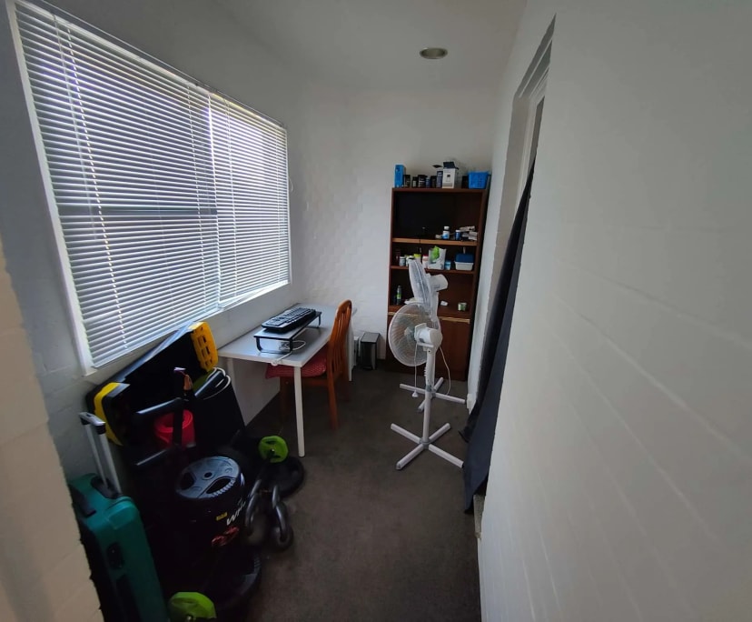 $595, Whole-property, 2 bathrooms, Kingsford NSW 2032