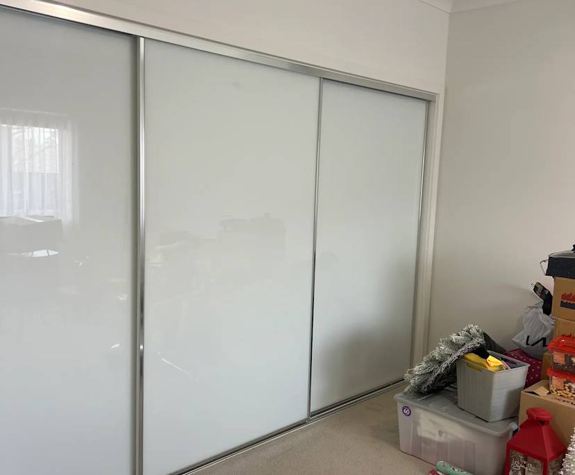 Unfurnished room with own bathroom