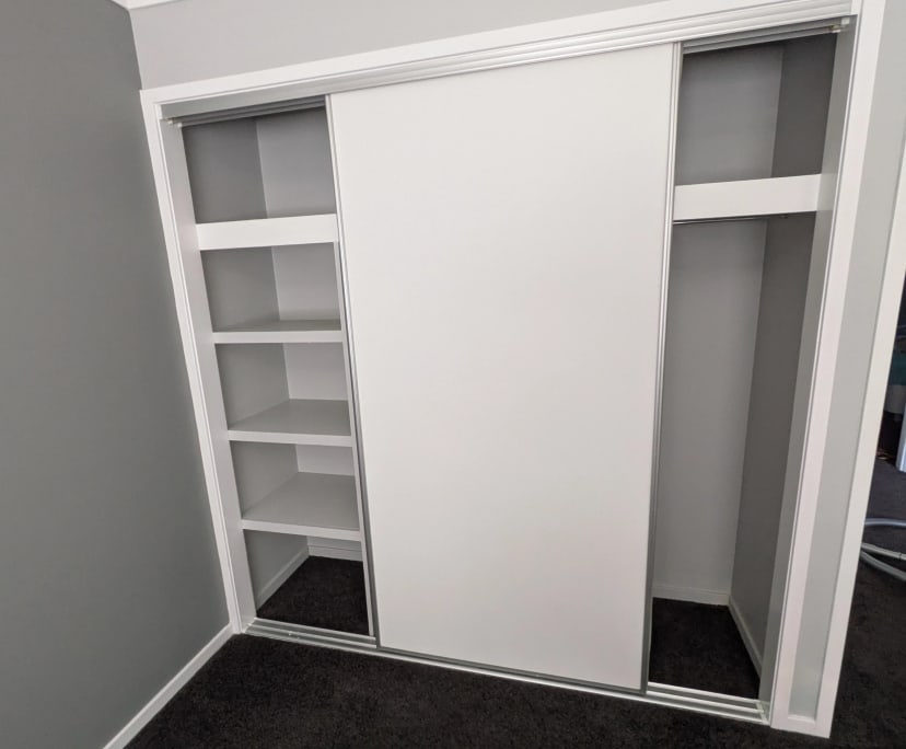 Unfurnished room with own bathroom