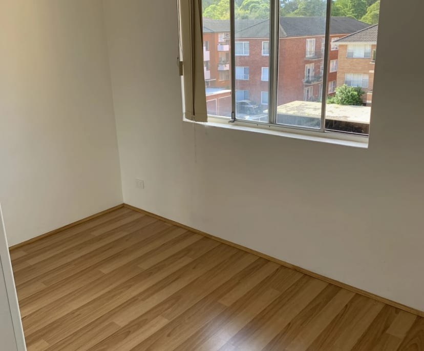 Unfurnished room in a flatshare