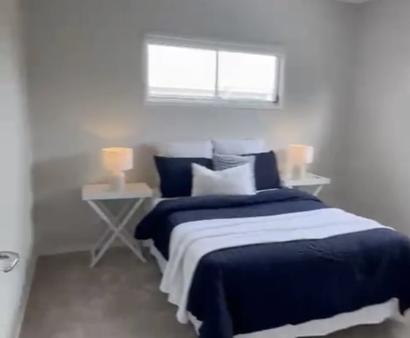 Room in a share house