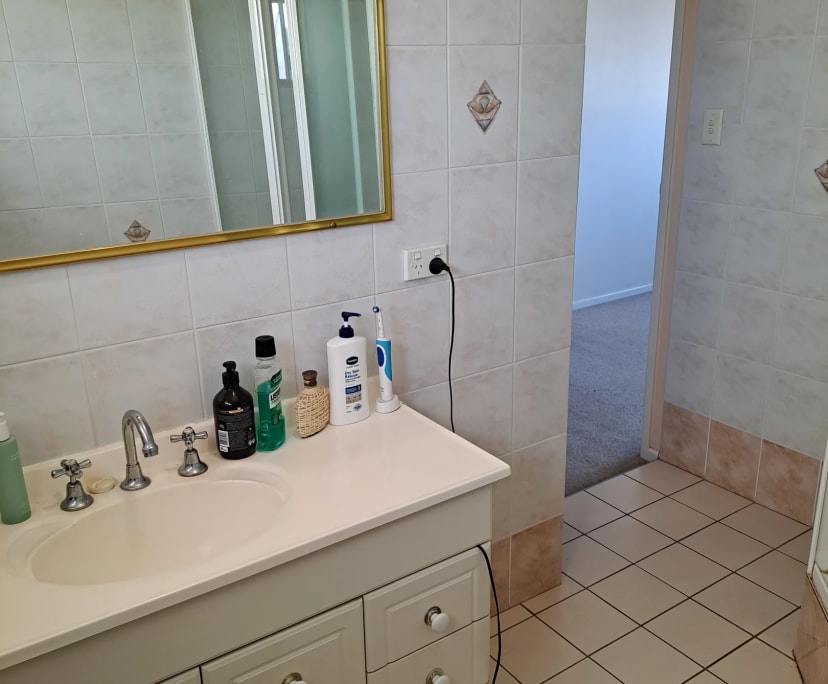 $365, Share-house, 4 bathrooms, Eight Mile Plains QLD 4113