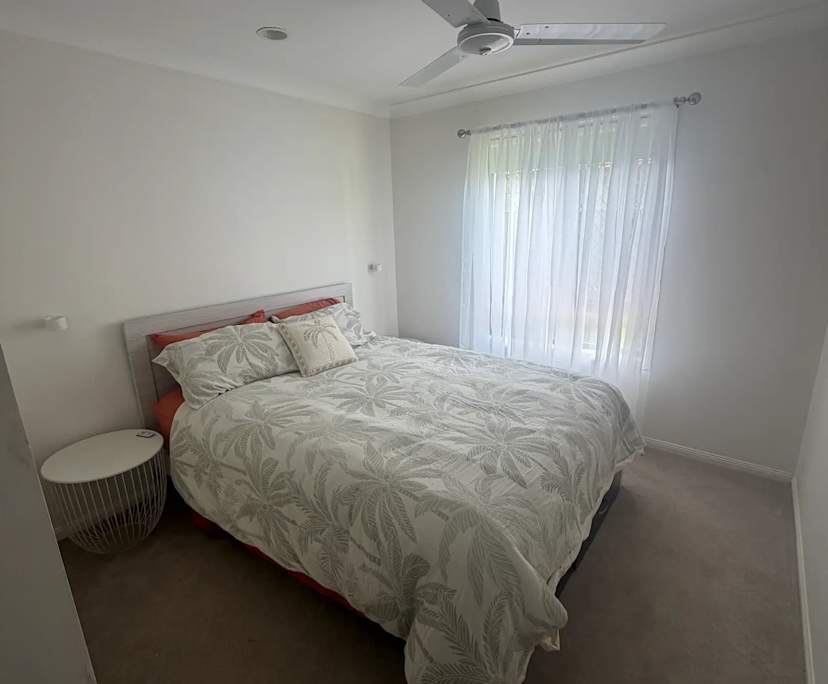 $350, Share-house, 3 bathrooms, Nerang QLD 4211