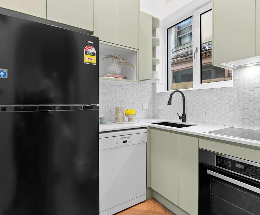 $565, 1-bed, 1 bathroom, Petersham NSW 2049